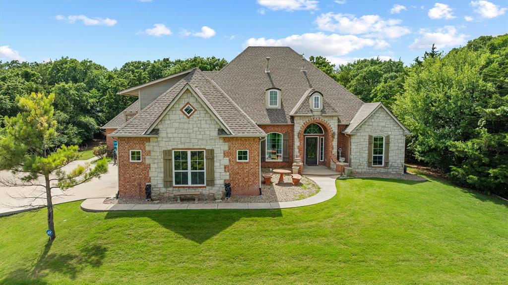 6405 Valley Ridge Drive Property Photo 4