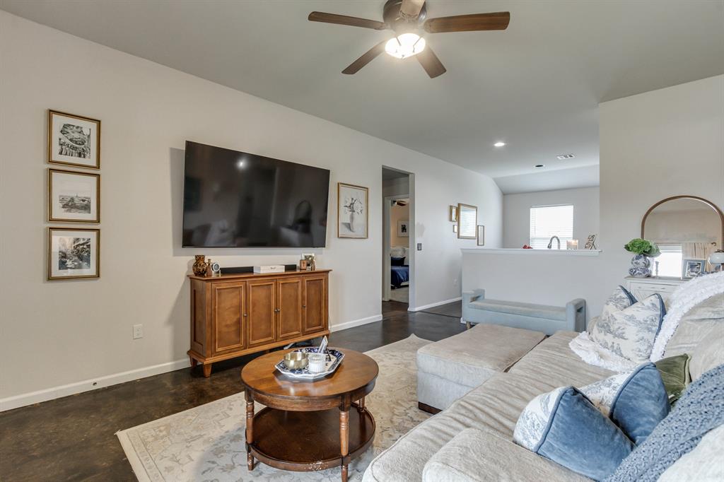 1805 Schooner Road Property Photo 8