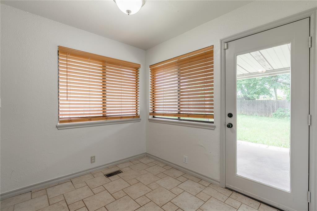 12521 Clarence Court Property Photo 7