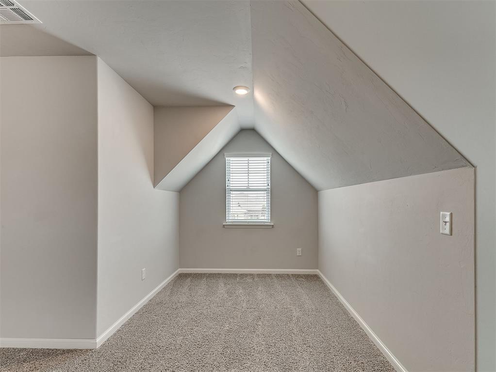 4224 Nw 156th Court Property Photo 32