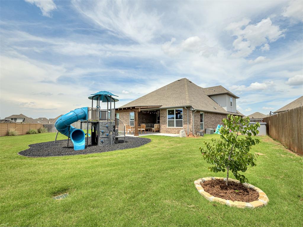 4224 Nw 156th Court Property Photo 46