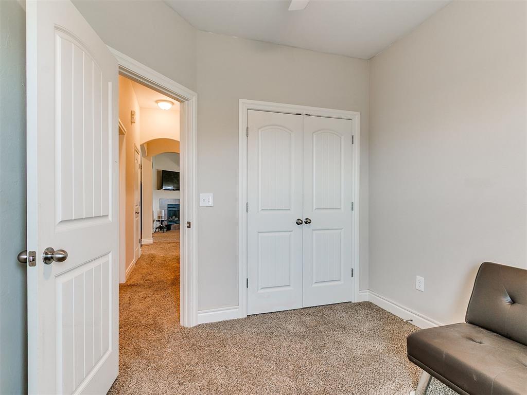 1233105 Property Photo 21