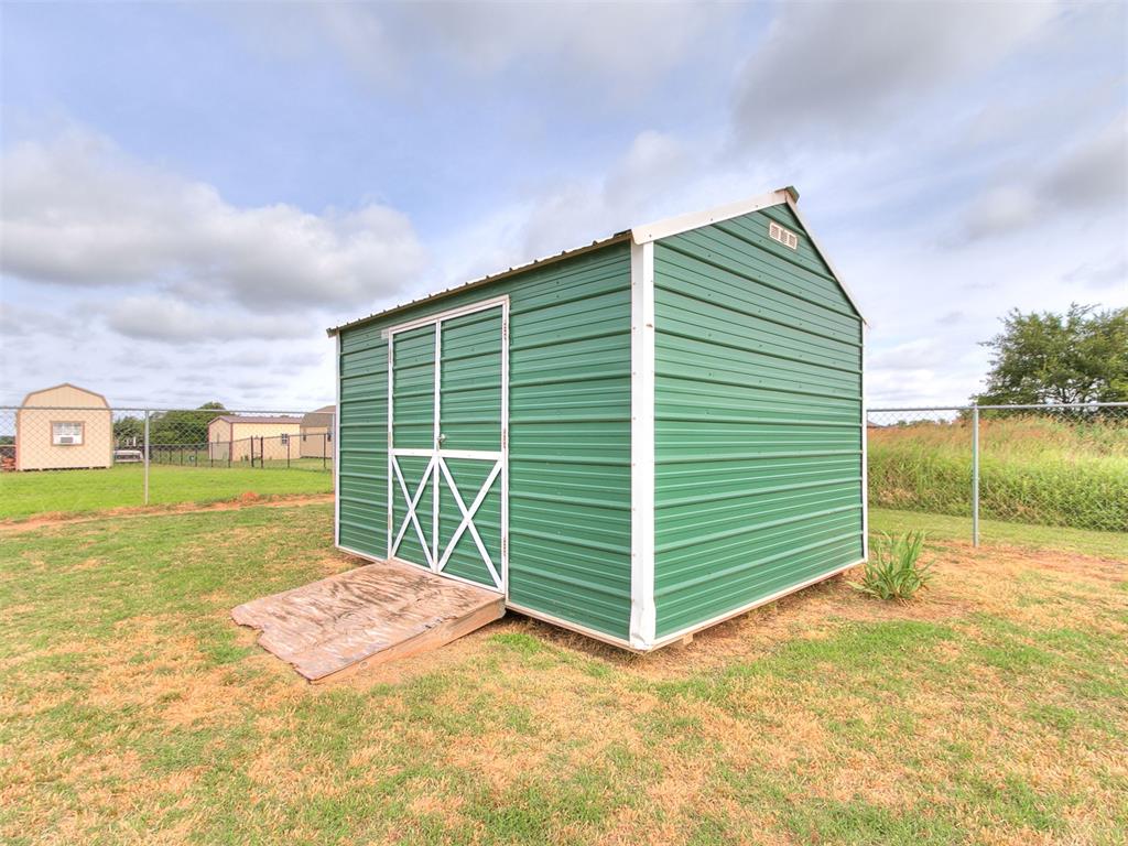 1233105 Property Photo 27