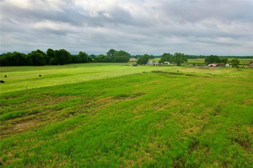 0006 N Harrah Road Property Photo 17