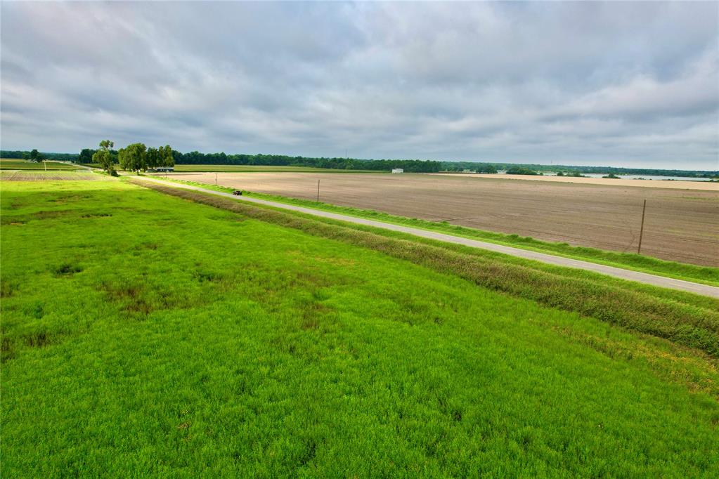 0005 N Harrah Road Property Photo 15