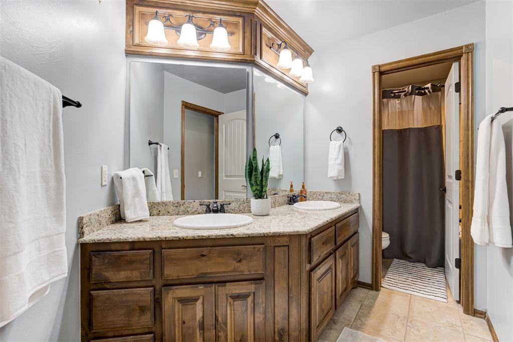 9100 Megans Way Property Photo 35