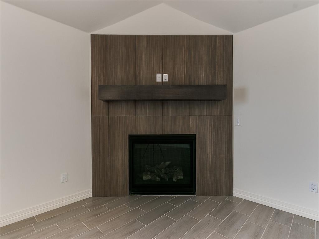 7717 Three Woods Lane Property Photo 17