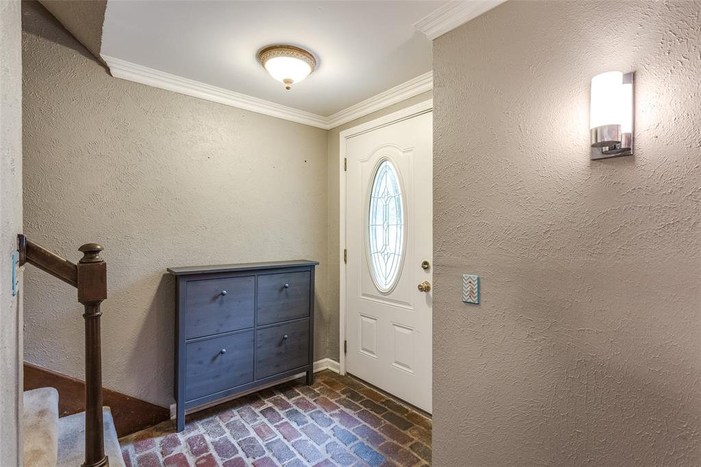 3321 Rock Creek Way Property Photo 6
