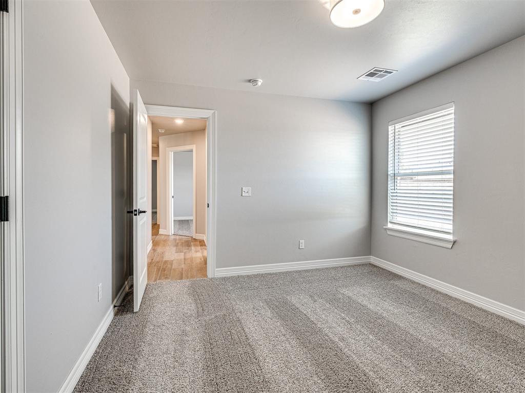 7712 Three Woods Lane Property Photo 33
