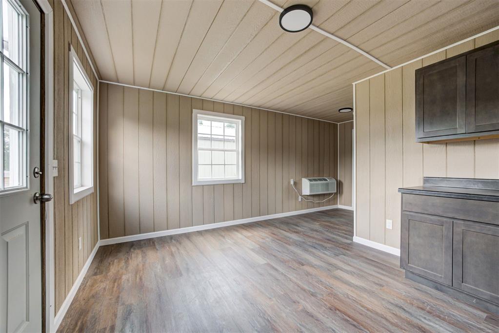 1313 Boren Boulevard Property Photo 8