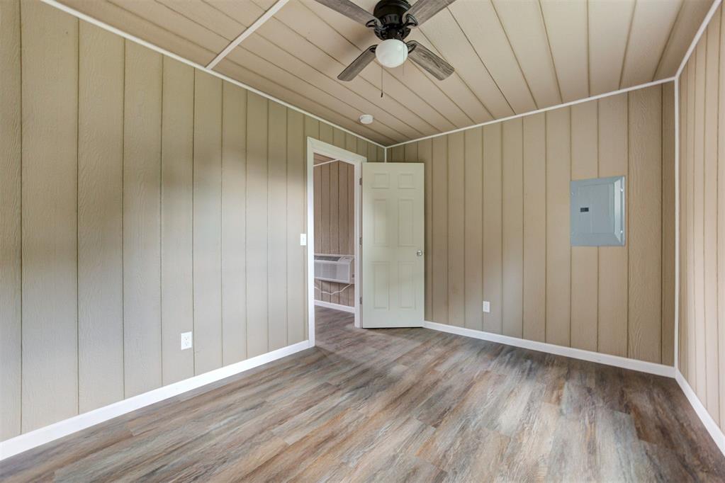 1313 Boren Boulevard Property Photo 20