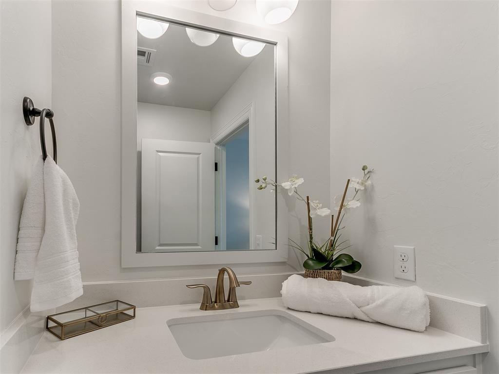7717 Woods Edge Way Property Photo 42