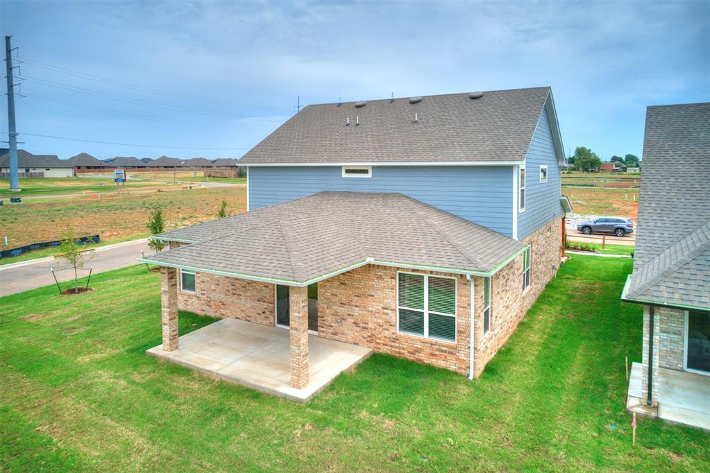 7717 Woods Edge Way Property Photo 47