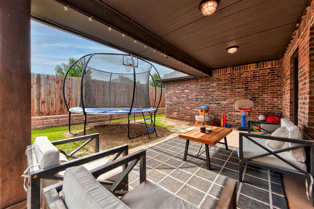 1211 Crimson Creek Circle Property Photo 33
