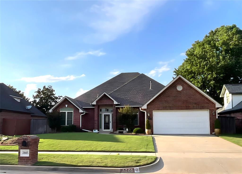 3805 Harrogate Drive Property Photo 3
