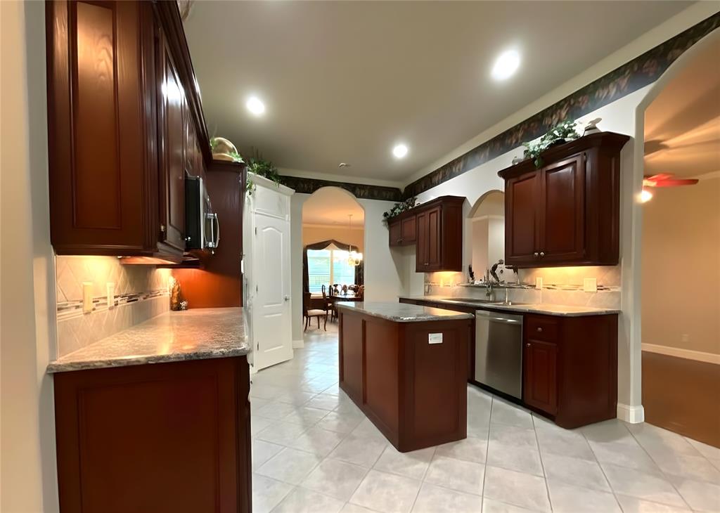 3805 Harrogate Drive Property Photo 11