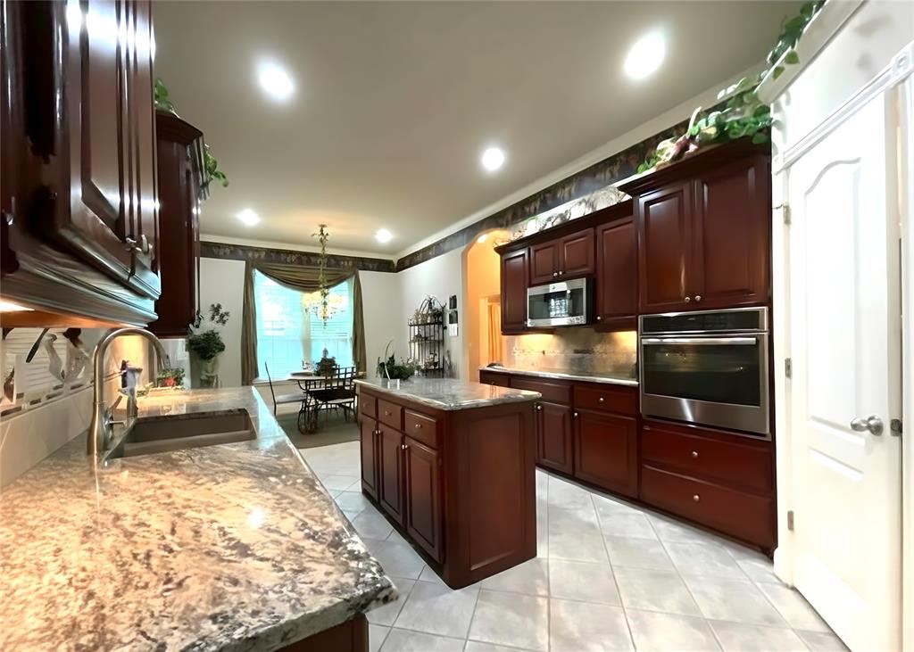 3805 Harrogate Drive Property Photo 13