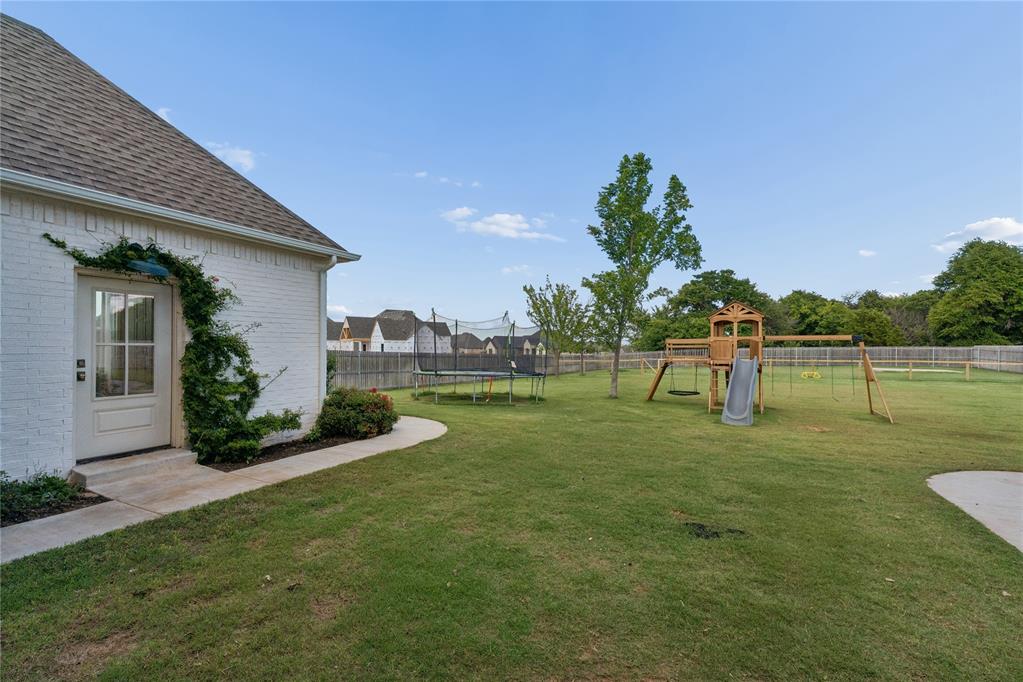 1006 Dorsi Way Property Photo 33