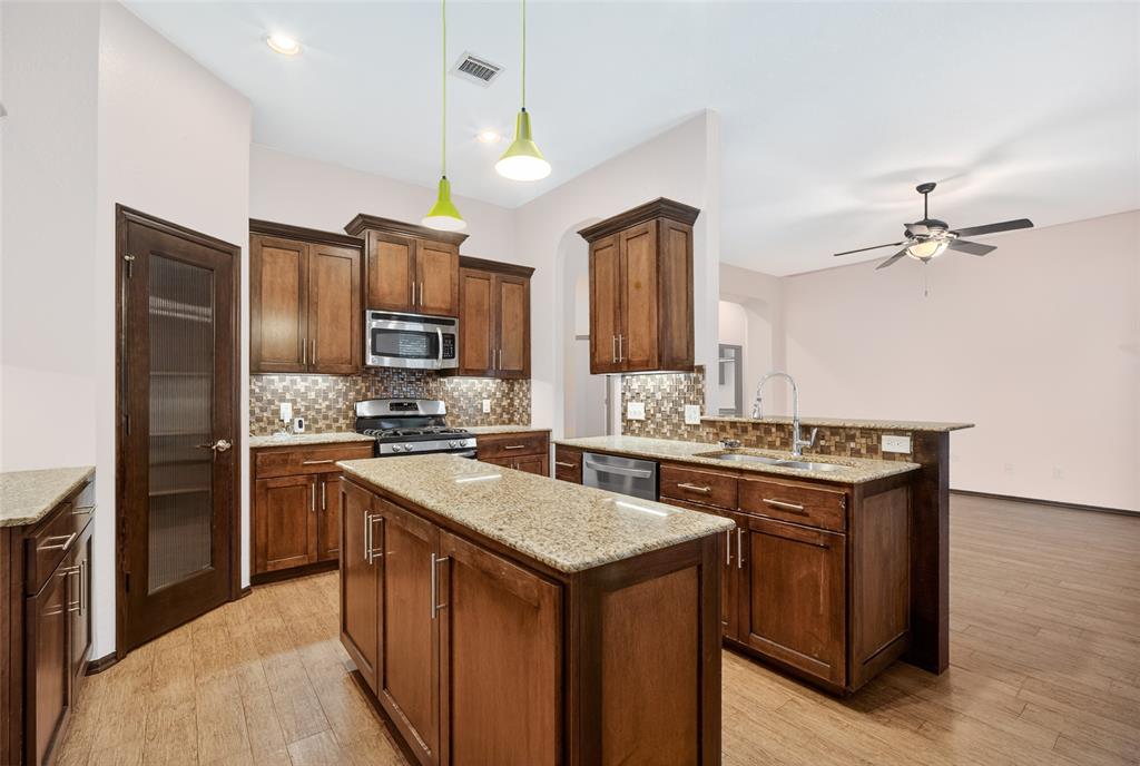 17305 Serrano Drive Property Photo 7