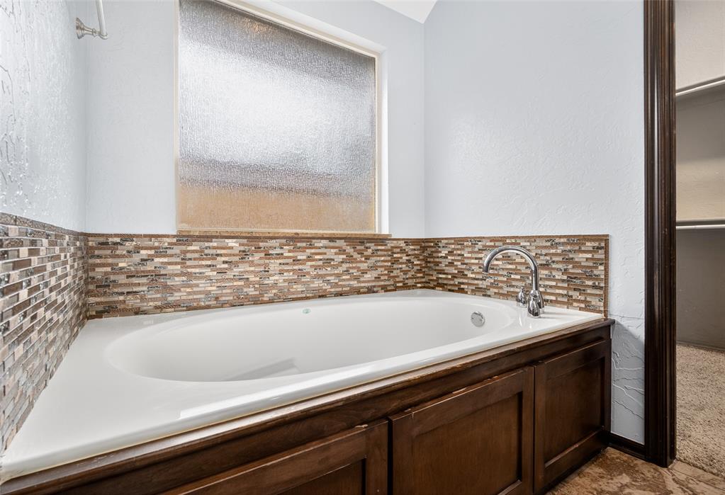 17305 Serrano Drive Property Photo 17