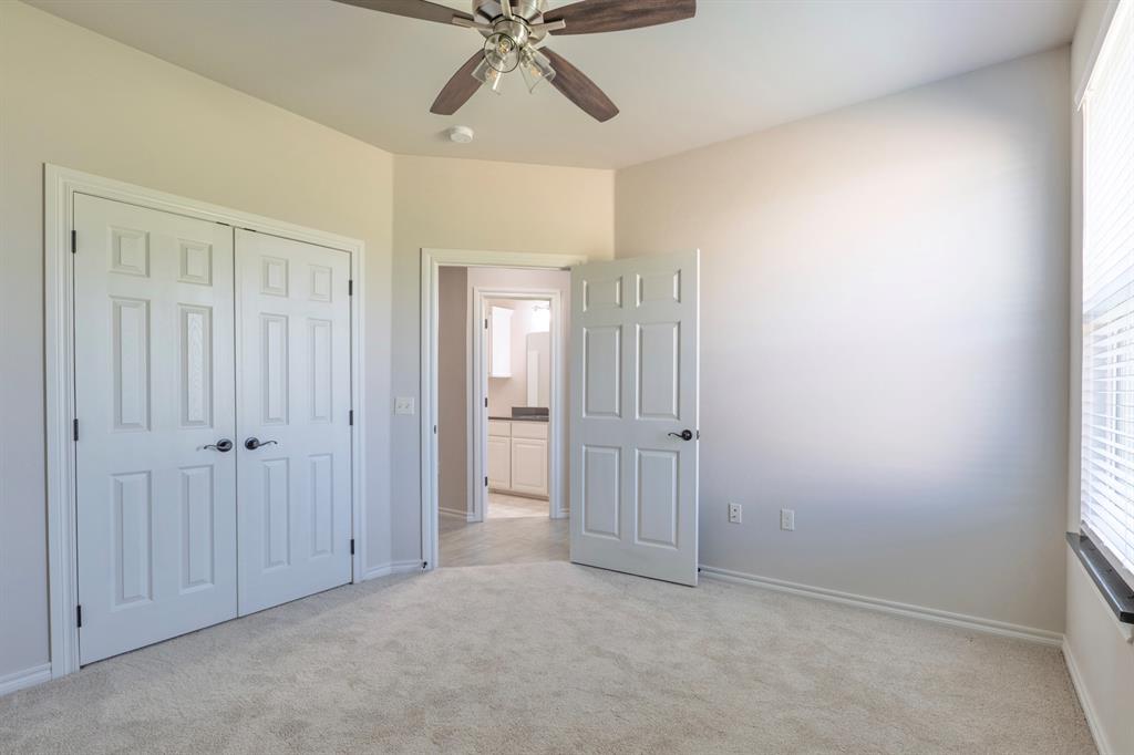 3930 Maple Grove Avenue Property Photo 21