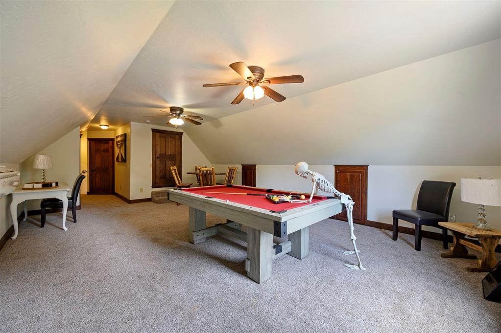 100 Woodbridge Cove Property Photo 23
