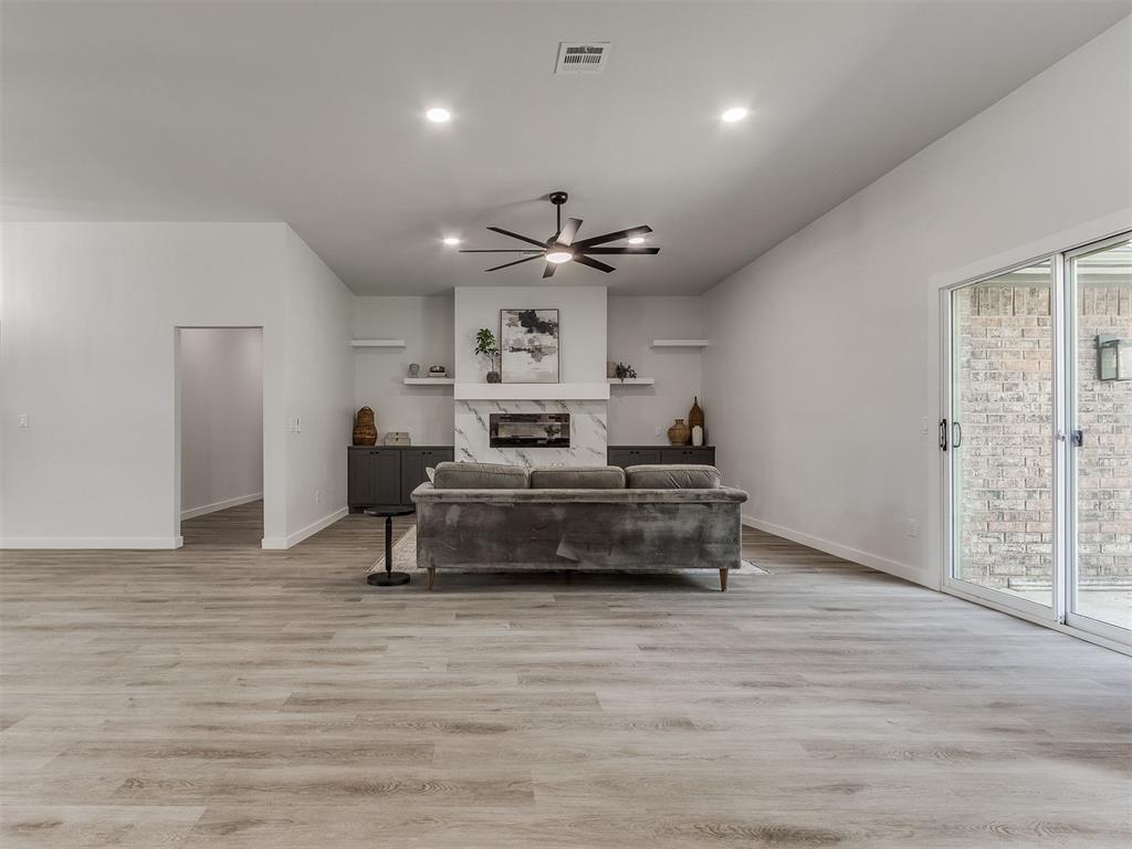 209 Tumbleweed Road Property Photo 37