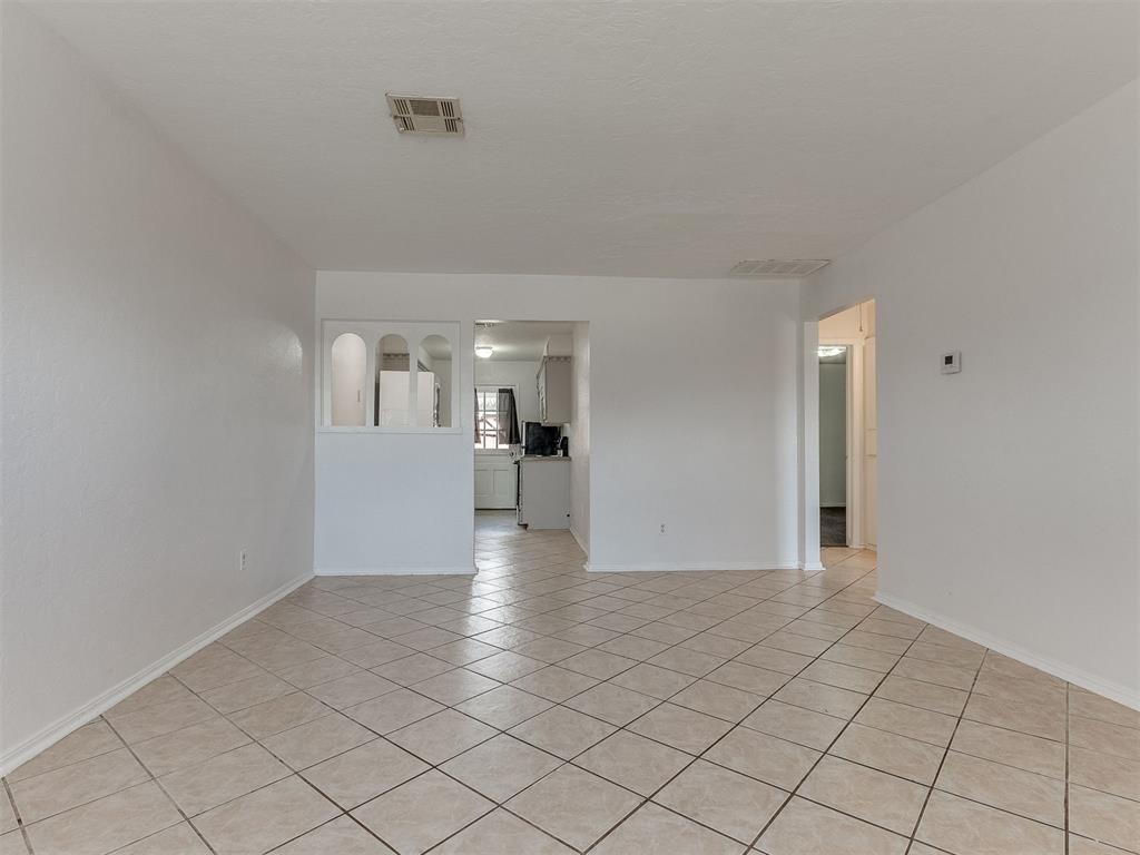 7123 Nw 16th Street Property Photo 3