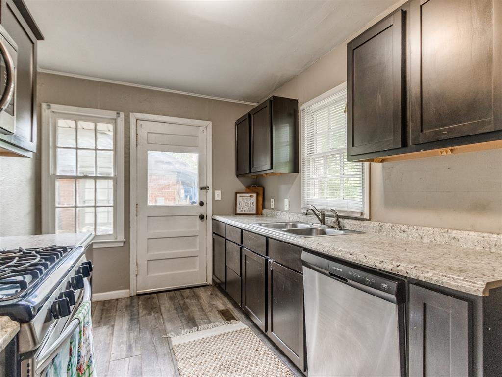 1413 Sheffield Road Property Photo 8