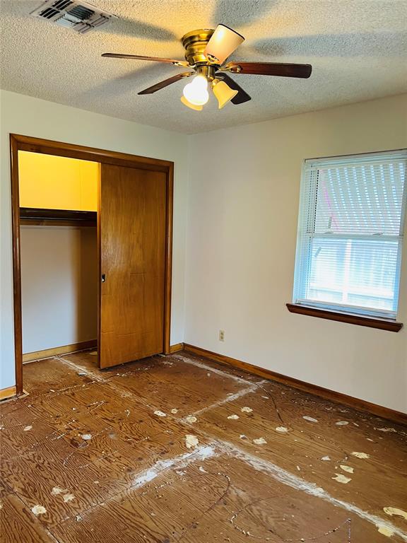 211 N Park Road Property Photo 22