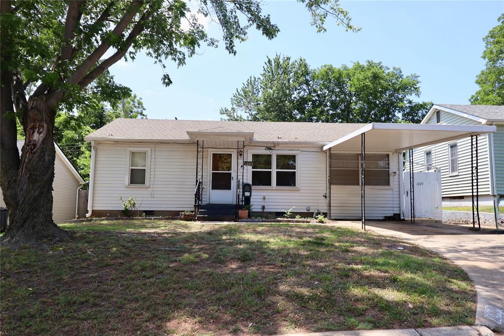1223 Carol Drive Property Photo 1