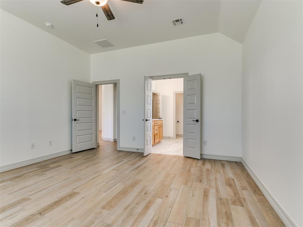 7712 Woods Edge Way Property Photo 23