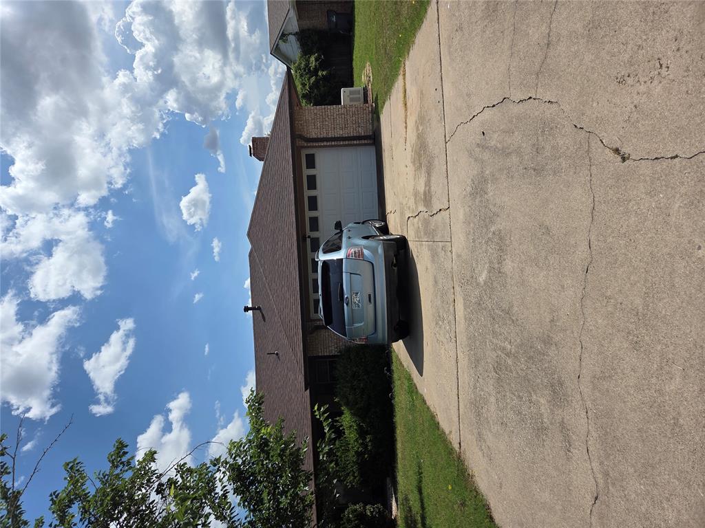 6208 Nw Chestnut Lane Property Photo 3