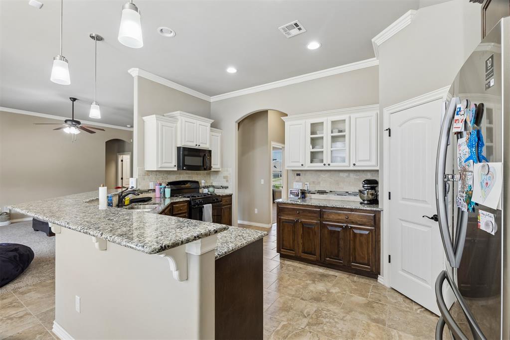 15925 Burkett Circle Property Photo 15