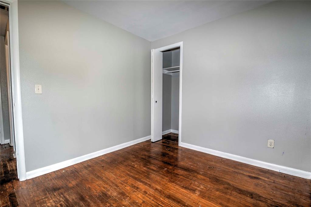 100 S Iowa Avenue Property Photo 10