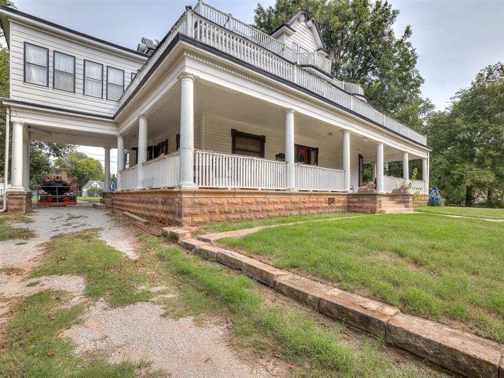 1016 W Warner Avenue Property Photo 45
