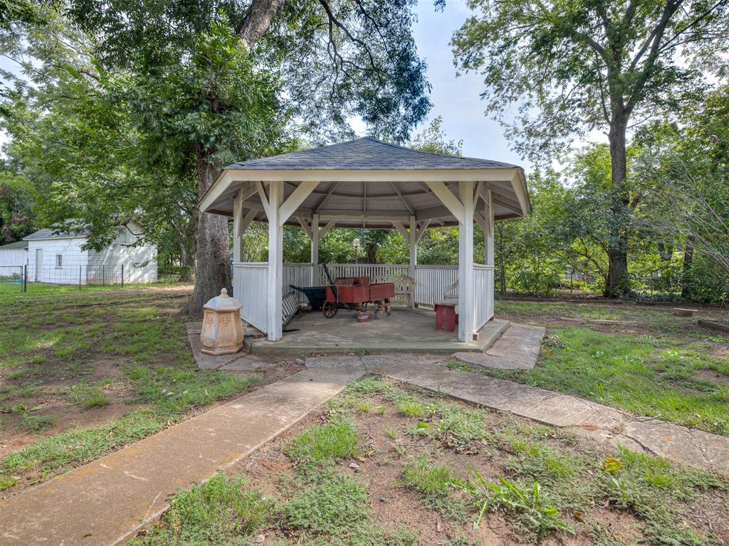1016 W Warner Avenue Property Photo 48