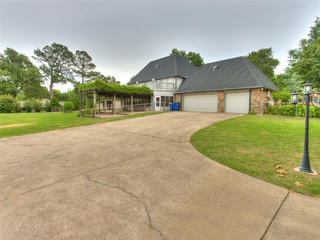 14055 Hummingbird Drive Property Photo 6