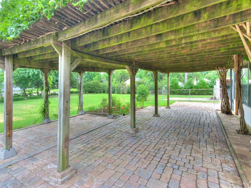 14055 Hummingbird Drive Property Photo 8