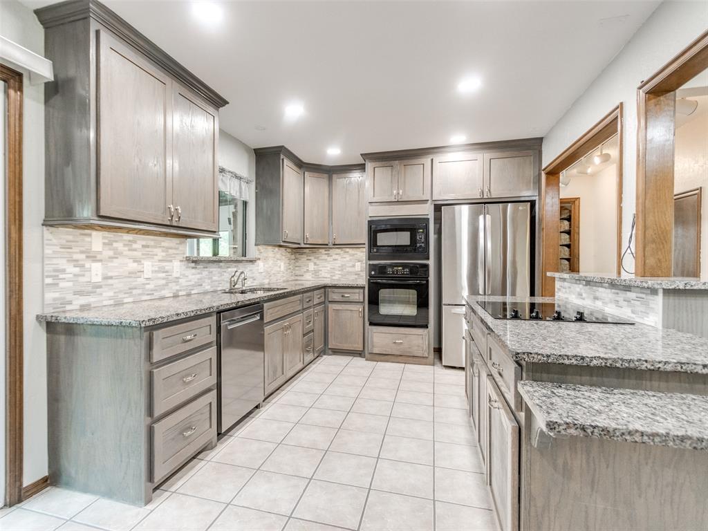 14055 Hummingbird Drive Property Photo 36