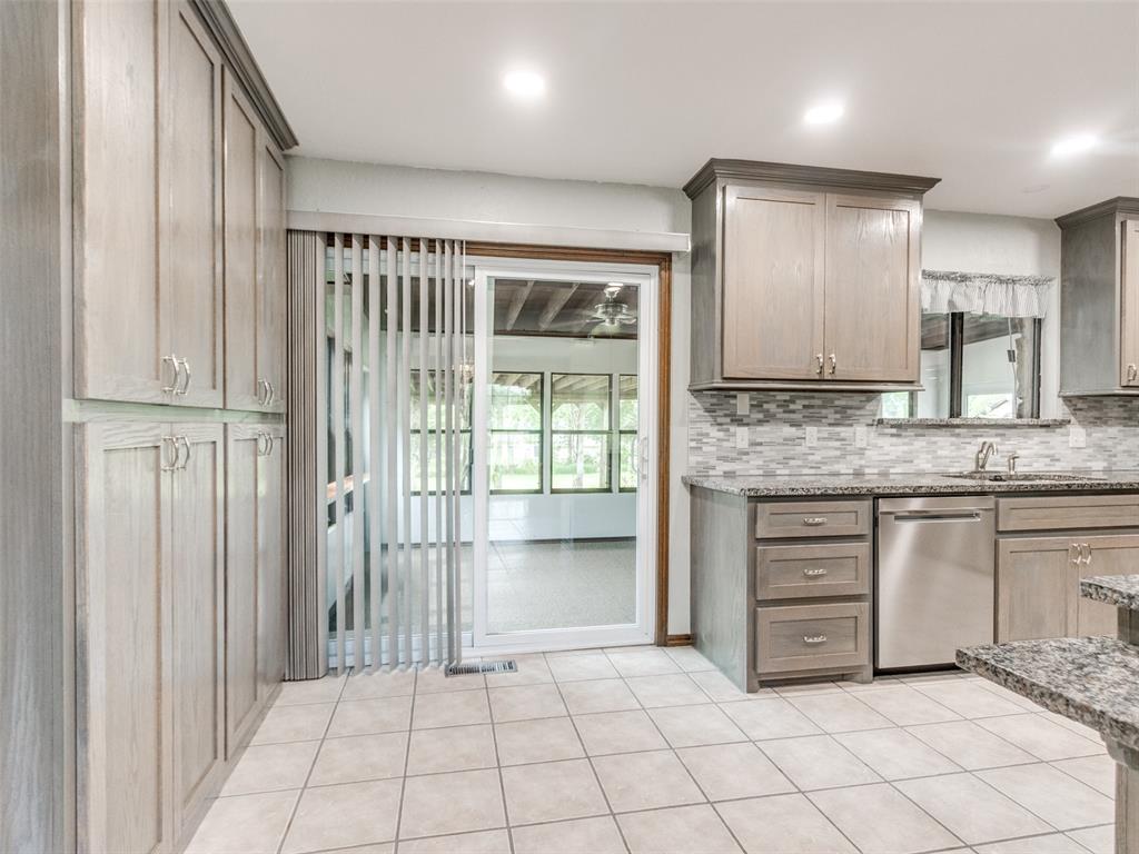 14055 Hummingbird Drive Property Photo 40