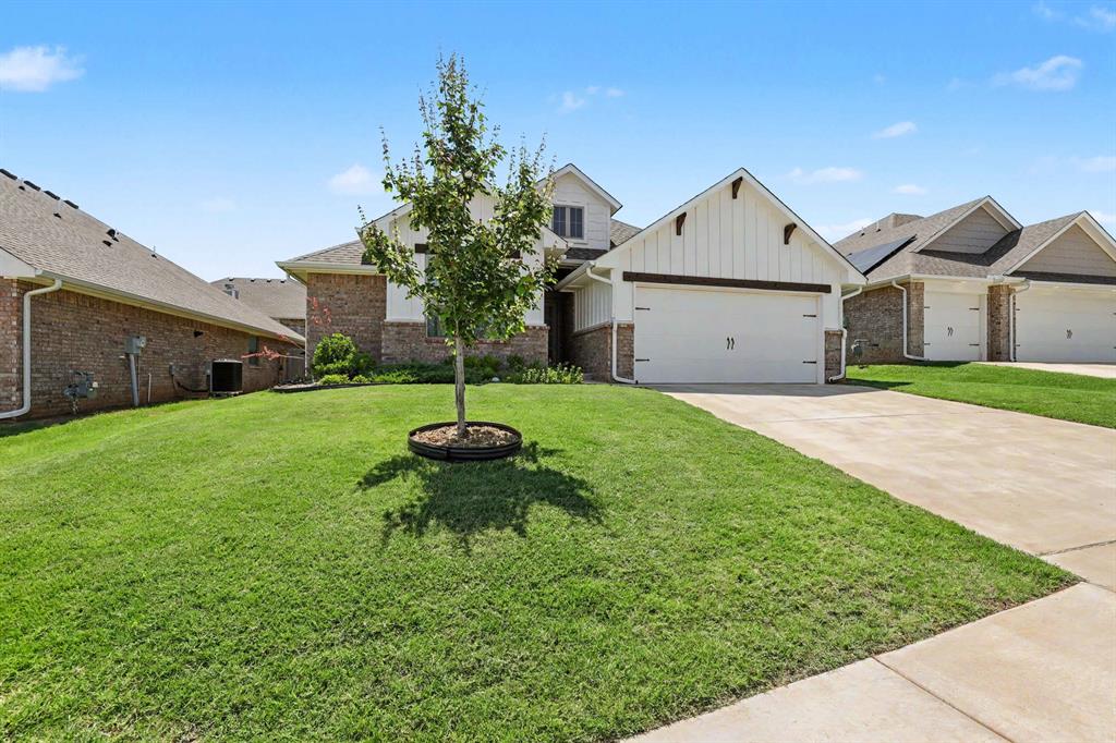 5225 Skylar Rae Road Property Photo 2