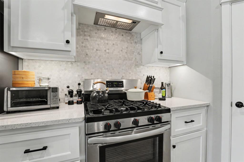 5225 Skylar Rae Road Property Photo 13