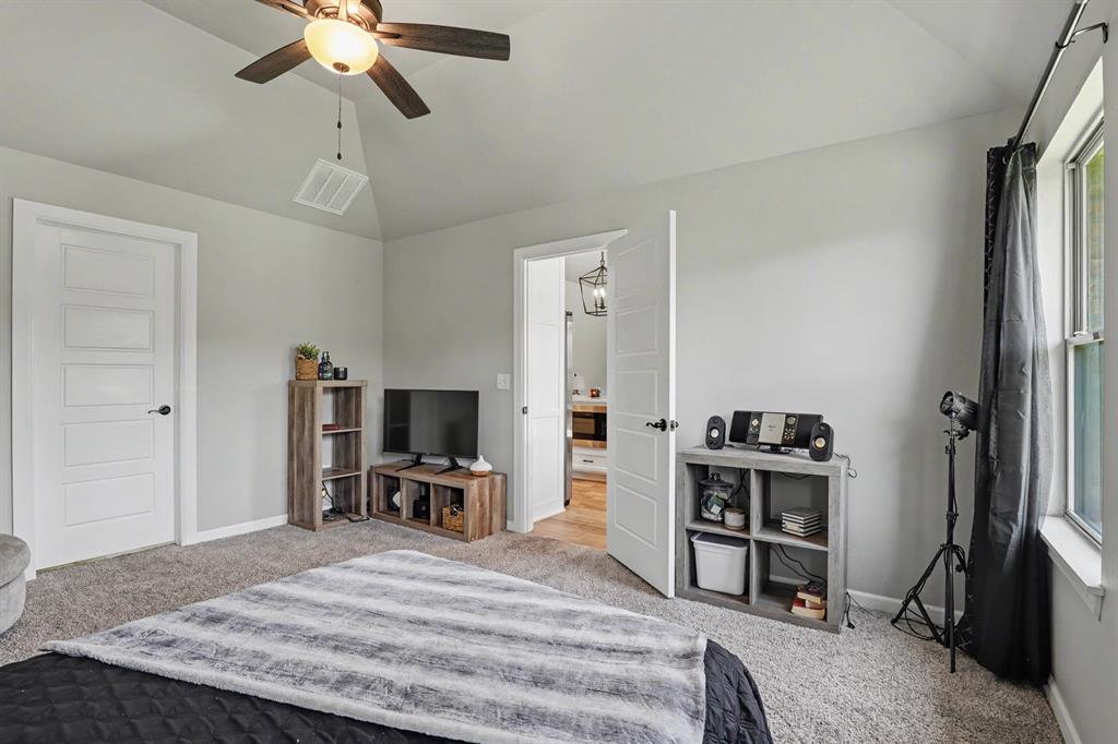 5225 Skylar Rae Road Property Photo 17