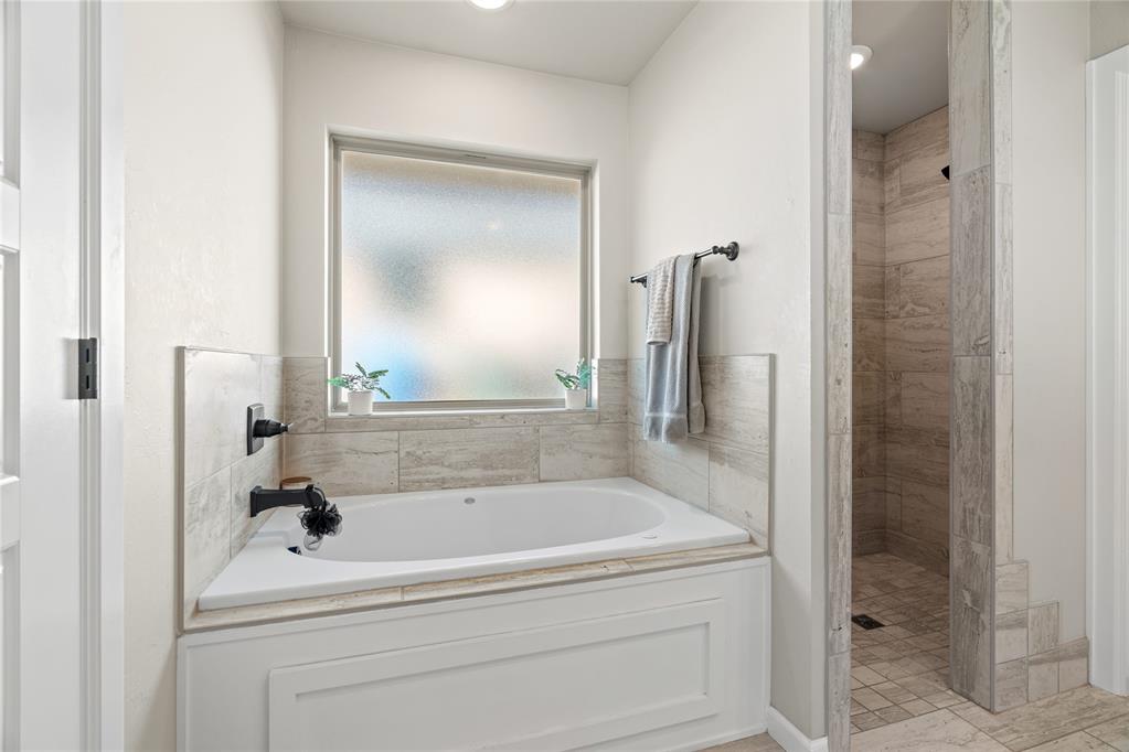 5225 Skylar Rae Road Property Photo 19