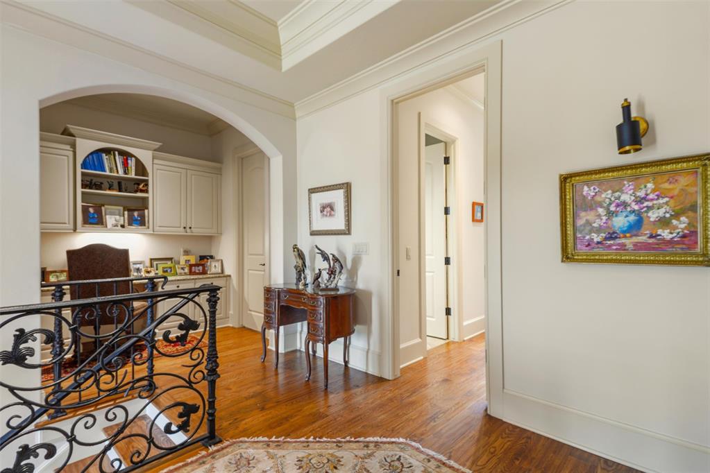 1703 Windsor Place Property Photo 37