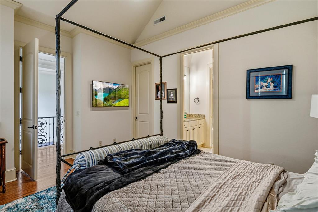 1703 Windsor Place Property Photo 42