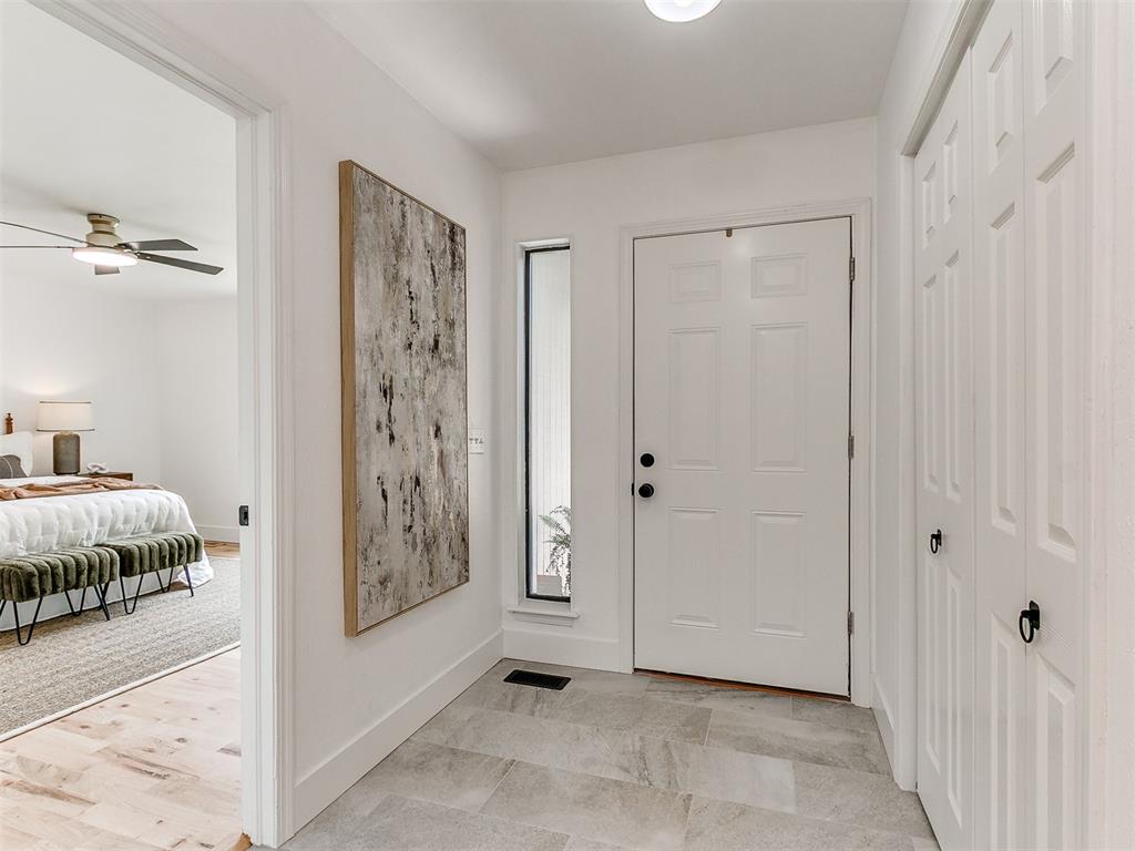 2401 Appleway Street Property Photo 9