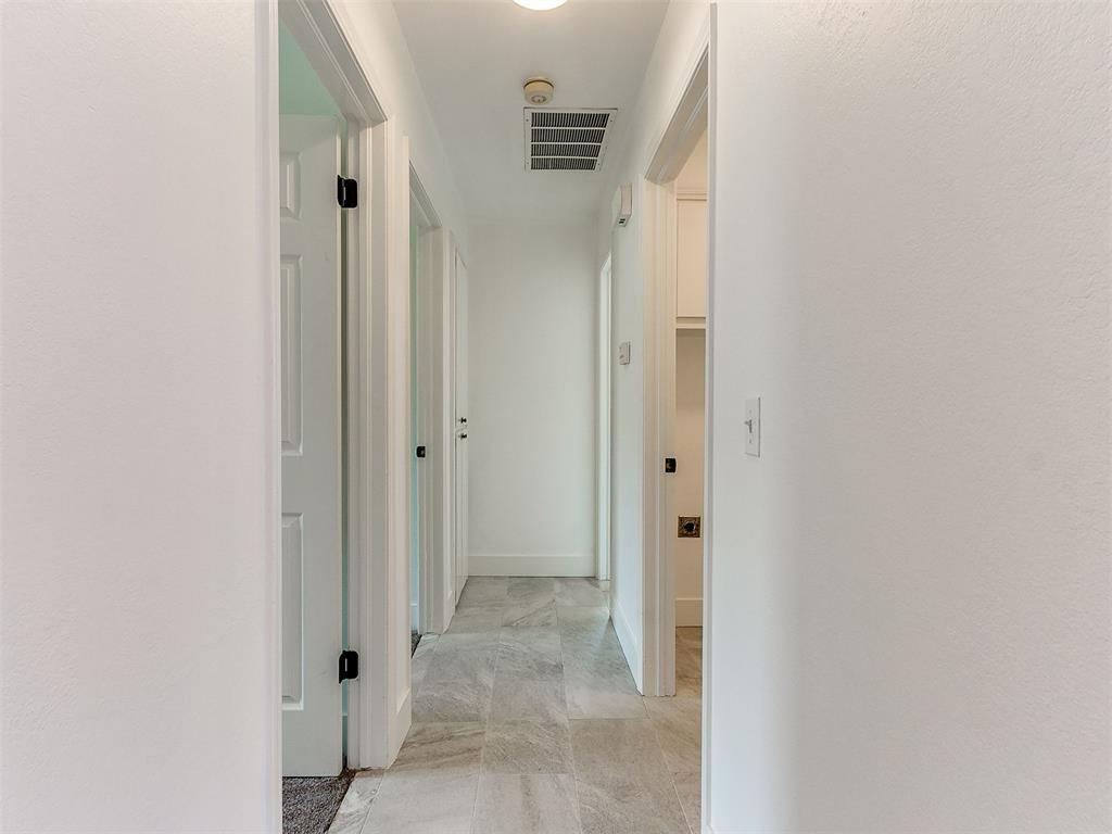 2401 Appleway Street Property Photo 33