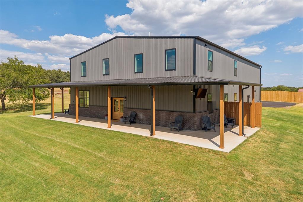 17210 E Coffee Creek Road Property Photo 3